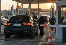 BMW X6 furat din Slovacia, oprit la Vama Albița. Cine era la volan BMW X6 furat din Slovacia, oprit la Vama Albița. Cine era la volan